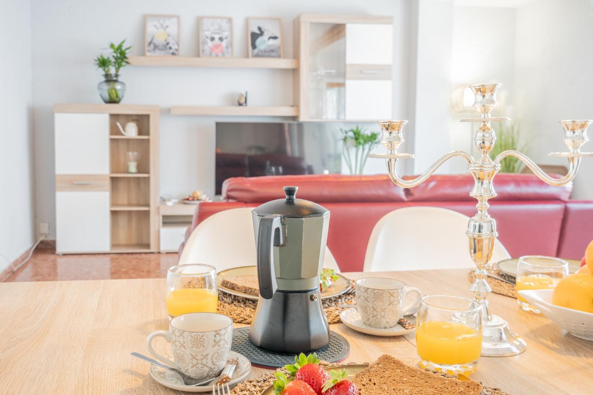 Apartamento Familiar En Avenida Del Puerto Valencia Buitenkant foto