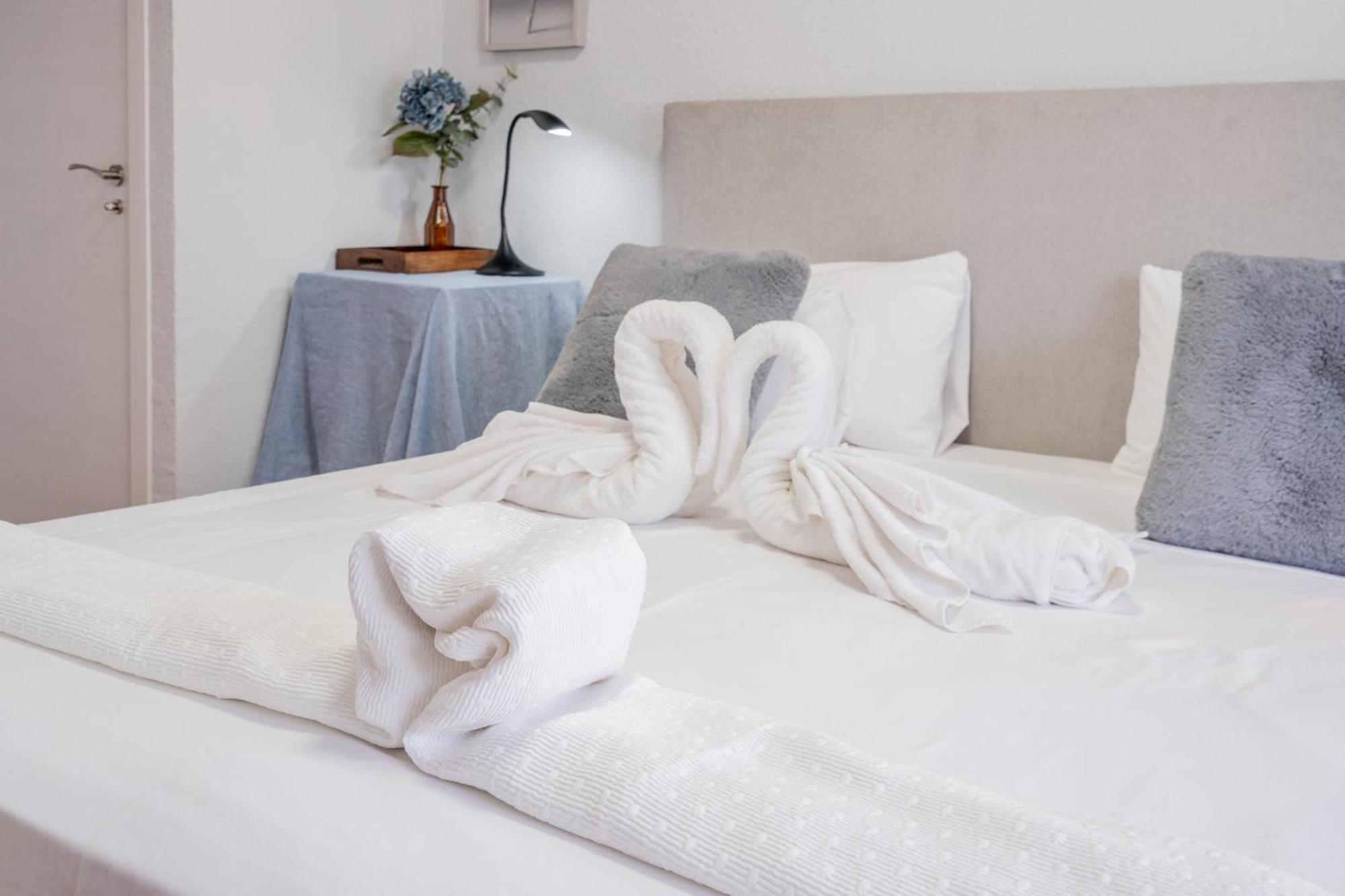 Apartamento Familiar En Avenida Del Puerto Valencia Buitenkant foto