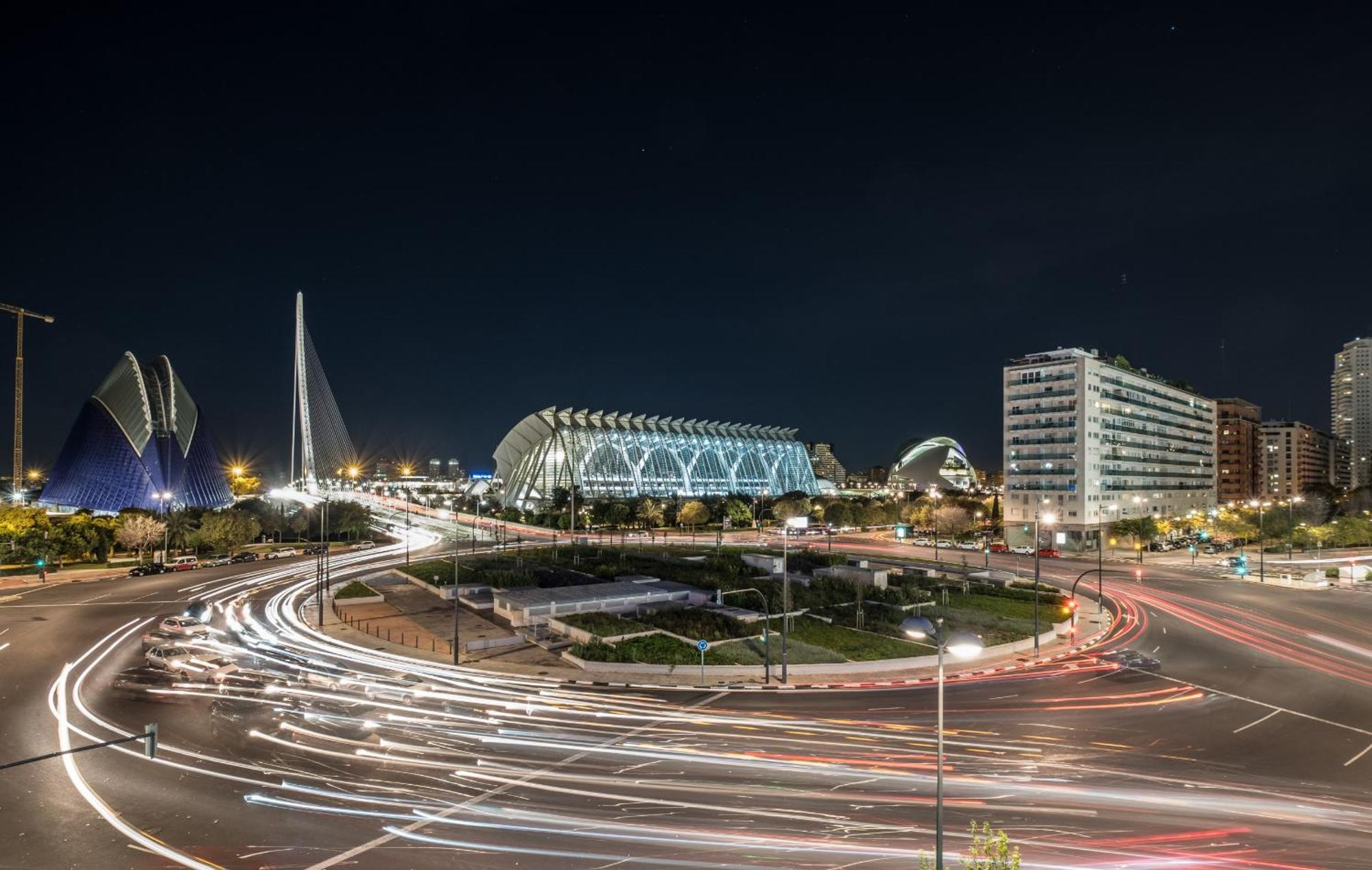 Apartamento Familiar En Avenida Del Puerto Valencia Buitenkant foto