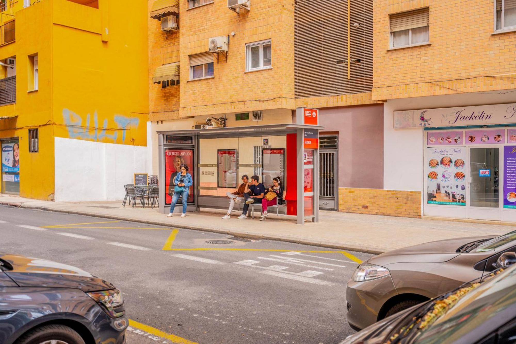 Apartamento Familiar En Avenida Del Puerto Valencia Buitenkant foto