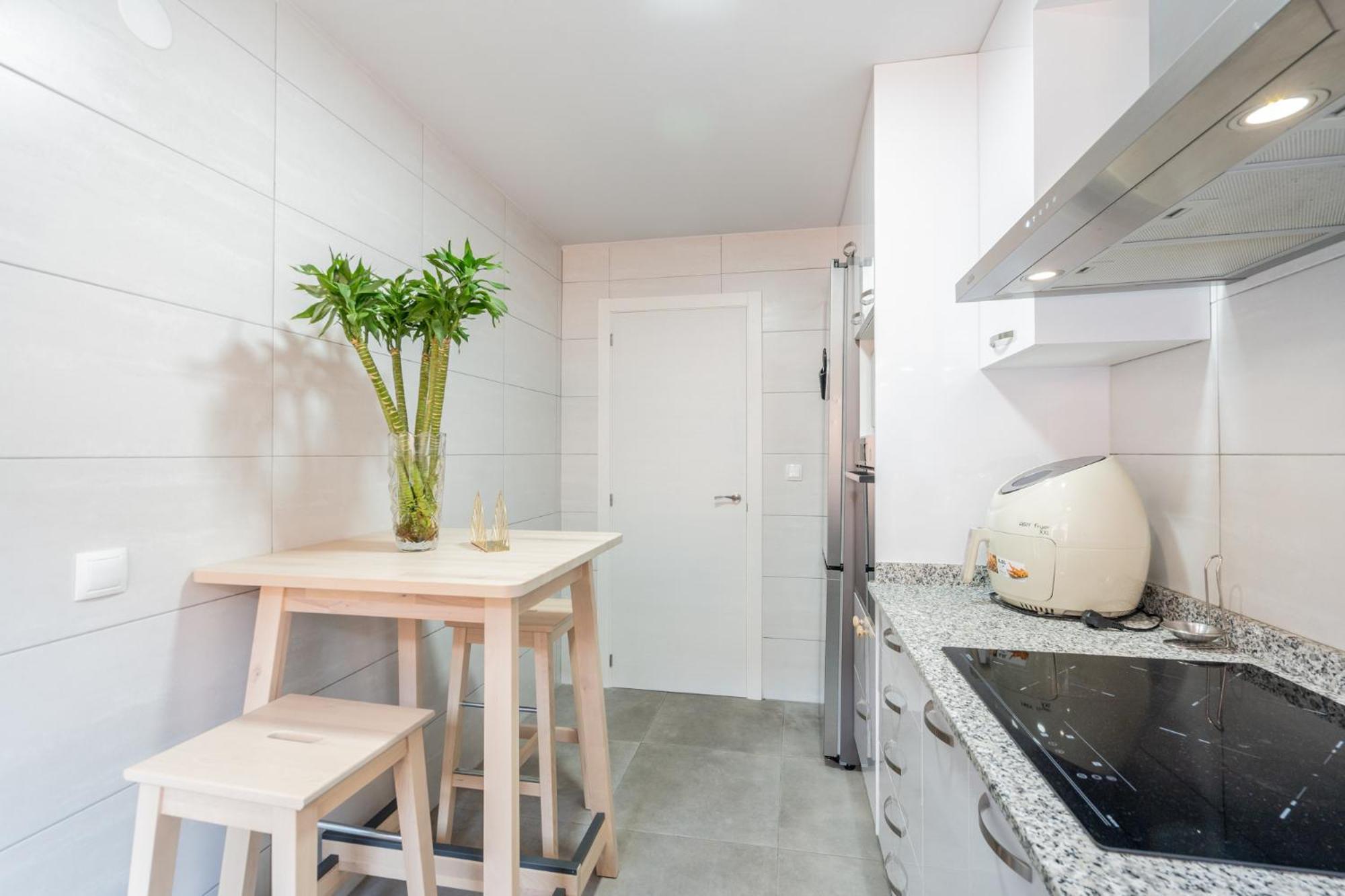 Apartamento Familiar En Avenida Del Puerto Valencia Buitenkant foto
